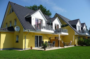 Гостиница Family Apartments Tom  Карлсхаген